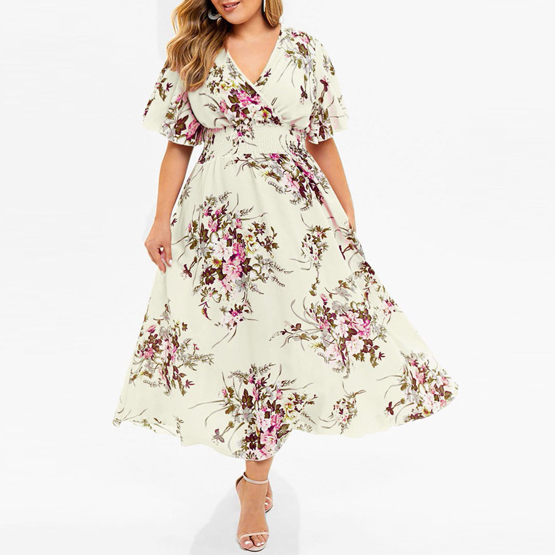 Nynke | Tijdloze damesjurk in de kleur Wit voor dames in stijl ideaal voor de lente.