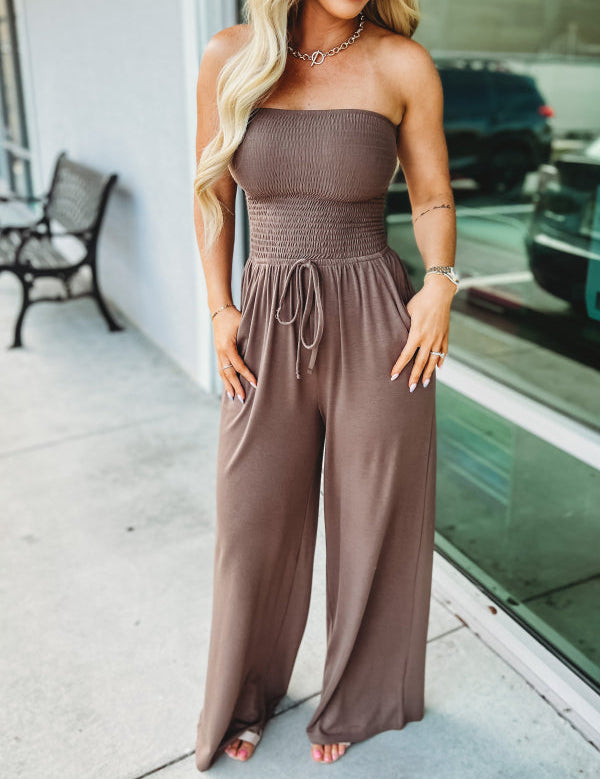 off-shoulder-jumpsuit-koffie-deqalli.jpg