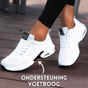 Ondersteunende comfortabele schoenen in de kleur Wit voor dames in stijl geschikt voor alle seizoenen.