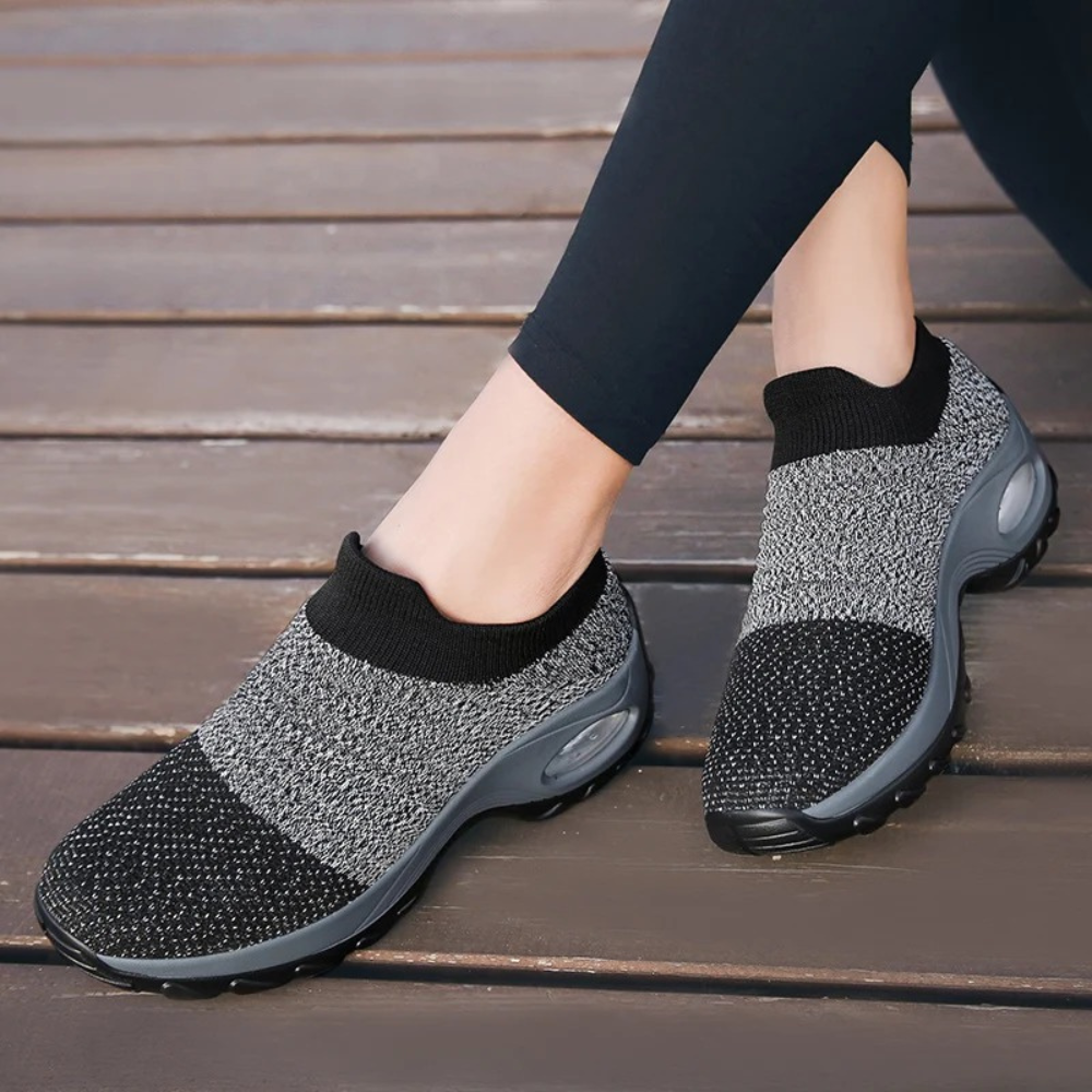 Ondersteunende schoenen met voetboogsteun in de kleur Grijs voor dames in stijl geschikt voor alle seizoenen.