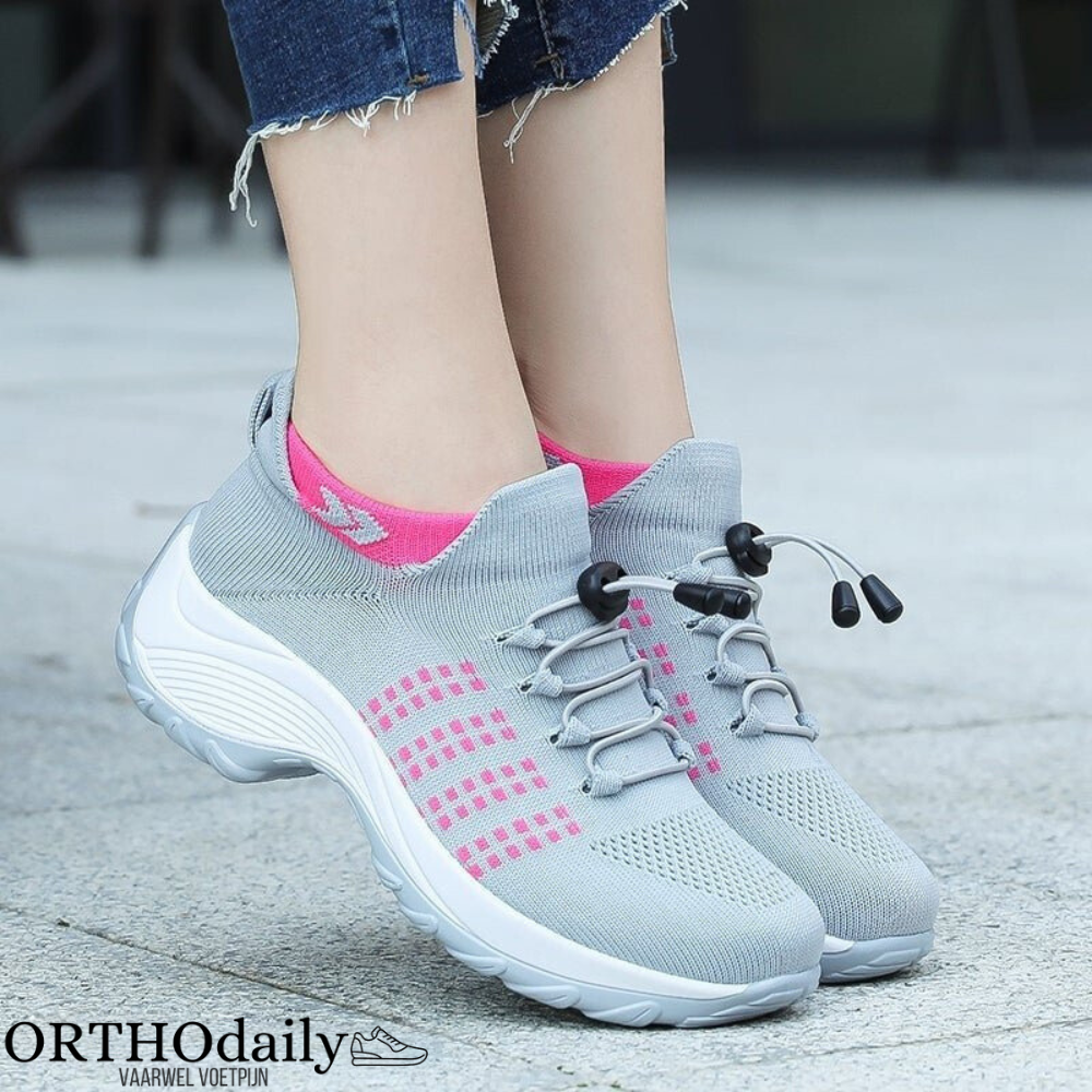 Orthopedische comfortabele schoenen in de kleur Zwart/Paars voor dames in stijl geschikt voor alle seizoenen.