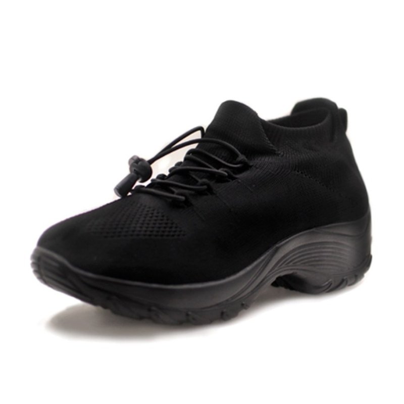 Orthopedische comfortabele schoenen in de kleur Zwart voor dames in stijl geschikt voor alle seizoenen.