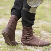 Pepijn | Leren laarzen voor mannen in middeleeuwse stijl in de kleur Bruin voor heren in stijl ideaal voor de herfst.