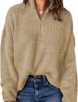 Polo trui met V-hals in de kleur Abrikoos voor dames in stijl ideaal voor de herfst.