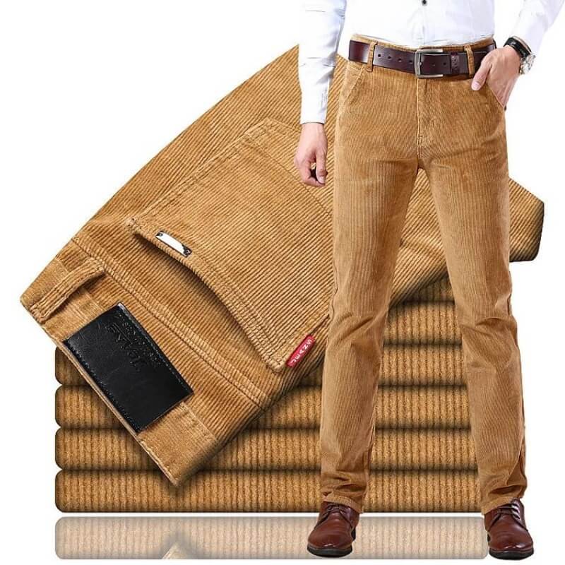 Reinhard | Klassieke Corduroy Heren Spijkerbroek in de kleur Khaki voor heren in Heritage stijl geschikt voor alle seizoenen.