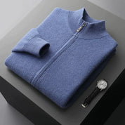 Rob | 100% cashmere vest in de kleur Blauw voor heren in Heritage stijl geschikt voor alle seizoenen.