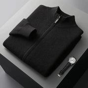 Rob | 100% cashmere vest in de kleur Zwart voor heren in Heritage stijl geschikt voor alle seizoenen.