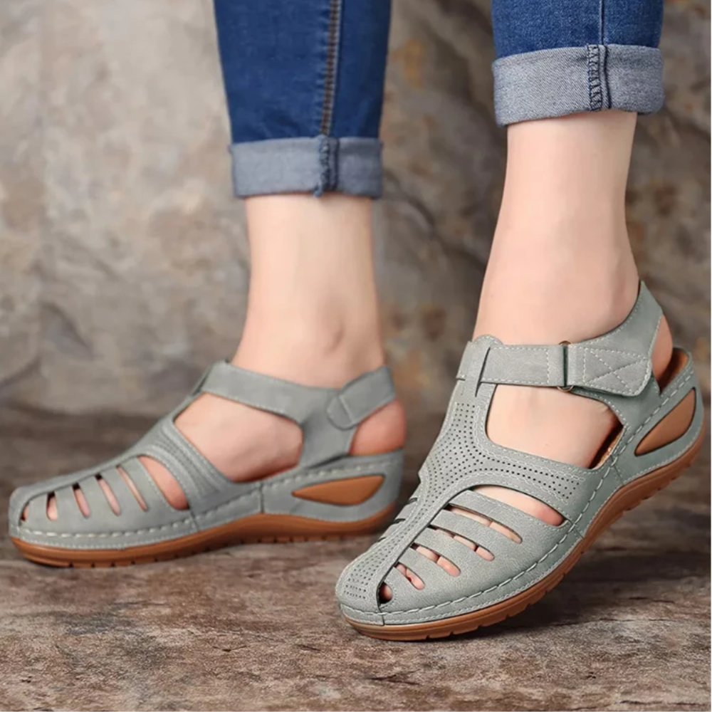 roman_sandals_2.png