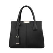 Romina Crossbody Draagtas | Stijlvol & Veelzijdig in de kleur Paars voor dames in stijl geschikt voor alle seizoenen.