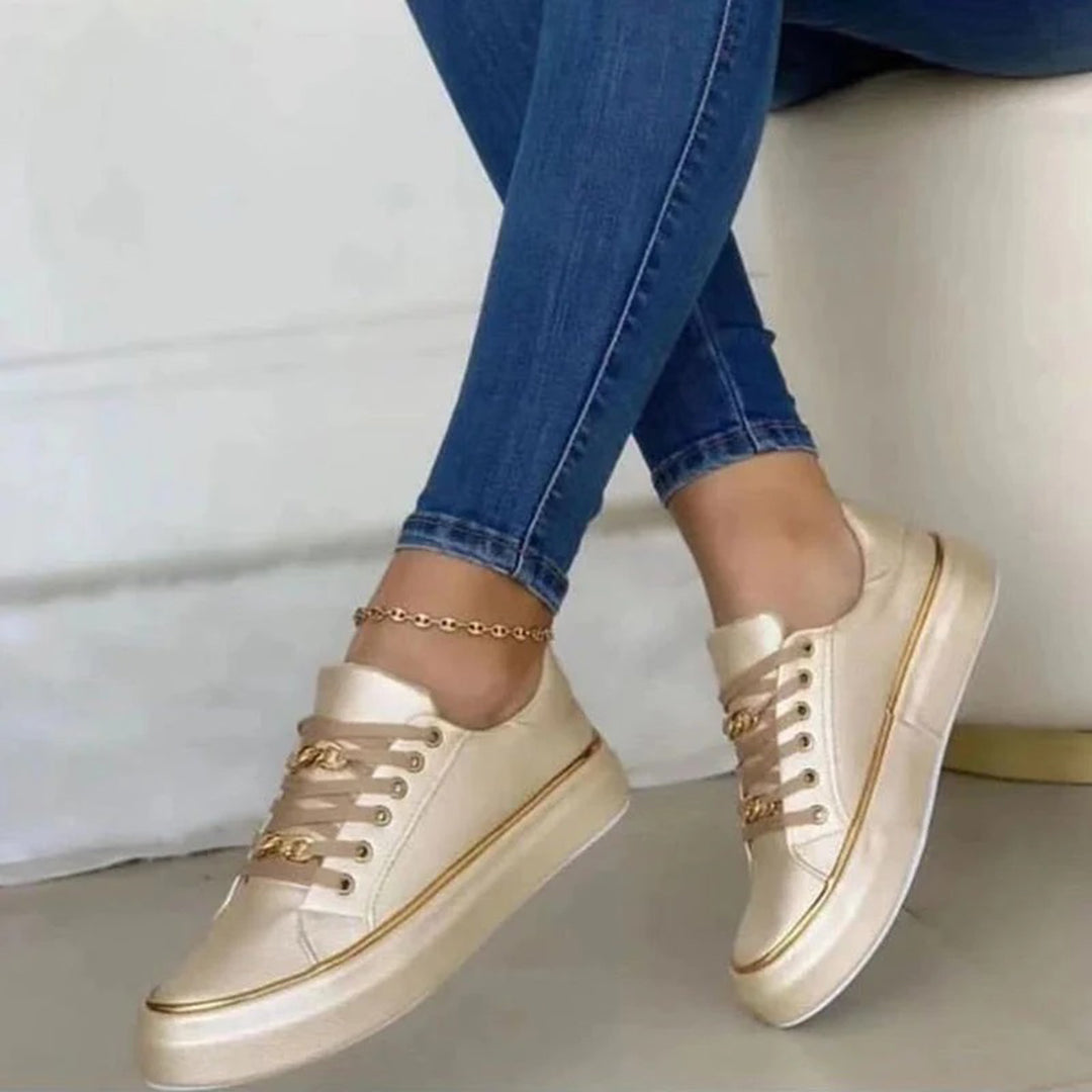 Roos | Stijlvolle Damesschoenen in de kleur Goud voor dames in stijl ideaal voor de herfst.