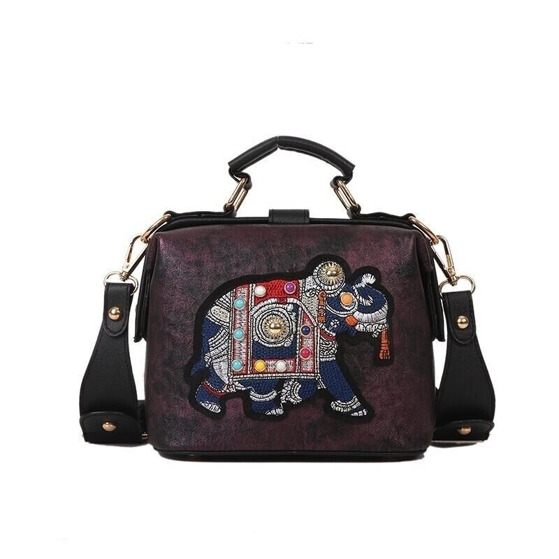 Roxy Crossbody Tas | Luxe & Uniek in de kleur Paars voor dames in stijl geschikt voor alle seizoenen.