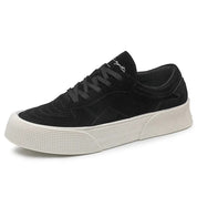 Semder | Antislip dikke zool herensneaker in de kleur Zwart voor heren in stijl geschikt voor alle seizoenen.