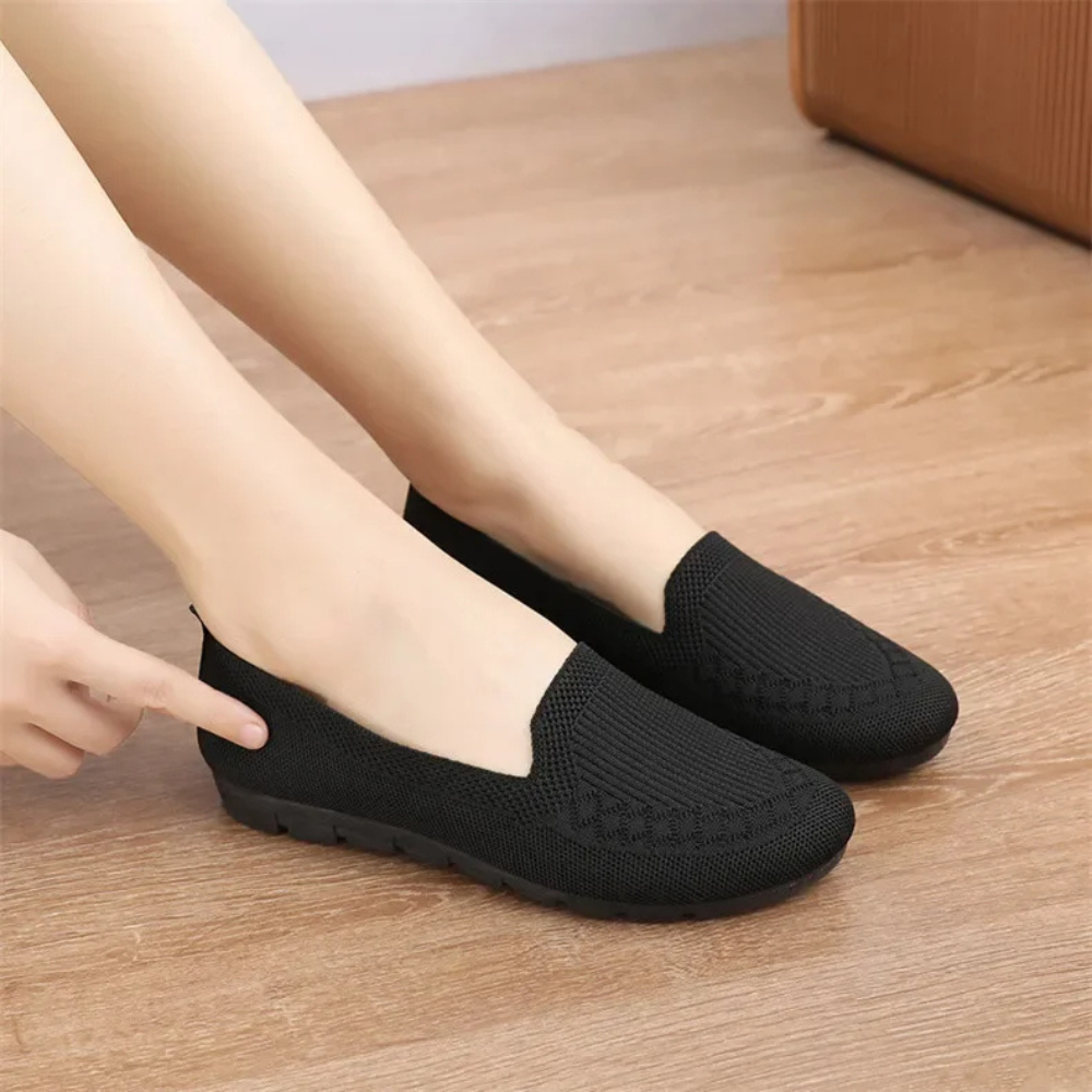 slip0n_shoes_black_img2.png