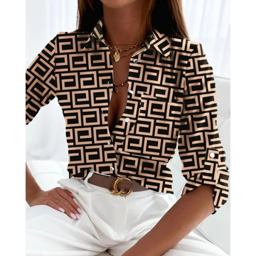 Sofie | Elegante damesblouse in zakelijke stijl met gevoerde print in de kleur Bruin/Zwart voor dames in Streetwear stijl ideaal voor de lente.