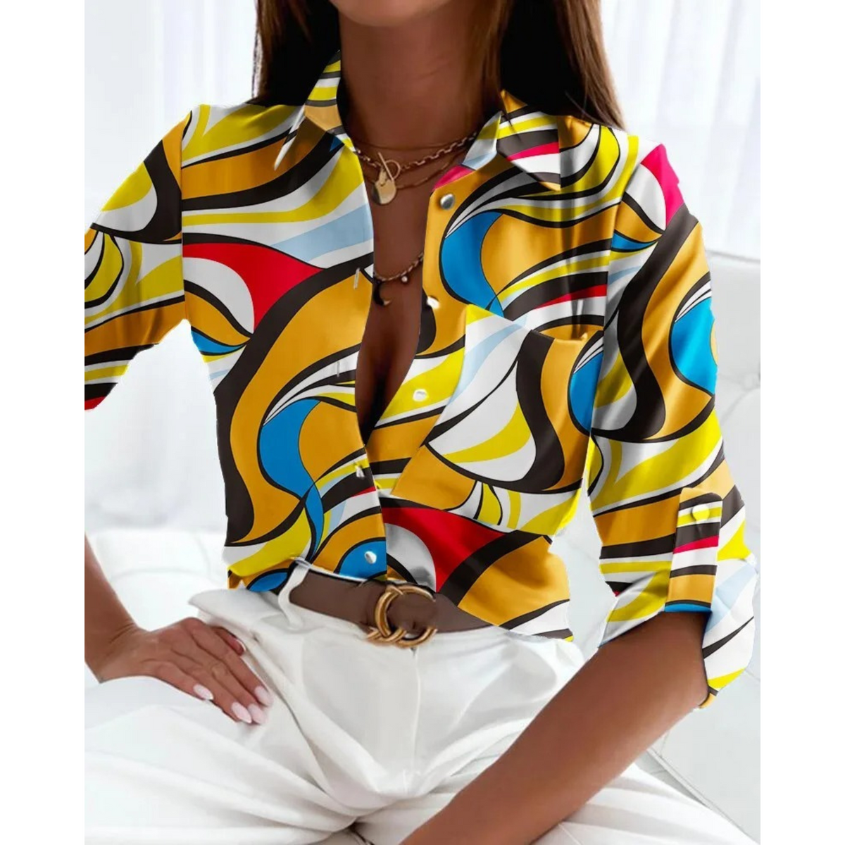 Sofie | Elegante damesblouse in zakelijke stijl met gevoerde print in de kleur Geel/Wit voor dames in Streetwear stijl ideaal voor de lente.
