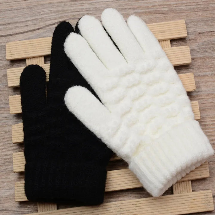 Sophie | Stijlvolle en functionele gebreide handschoenen in de kleur Zwart voor dames in stijl ideaal voor de winter