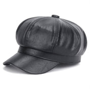 Sophie | Stijlvolle leren baret in de kleur Zwart voor dames in stijl ideaal voor de winter