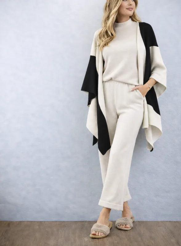 Dames two-piece set met poncho