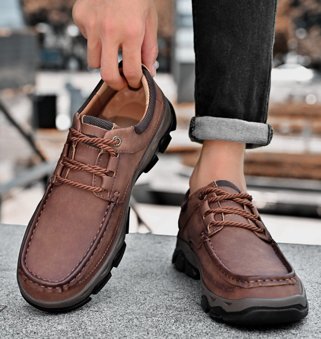 Theodore | Orthopedische Schoenen in de kleur Lichtbruin (met veters) voor heren in stijl geschikt voor alle seizoenen.