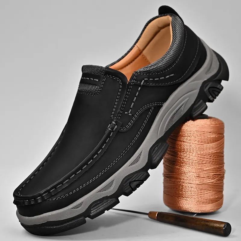 Theodore | Orthopedische Schoenen in de kleur Zwart voor heren in stijl geschikt voor alle seizoenen.