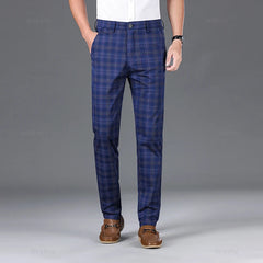 Thijs | Klassieke geruite herenpantalon in de kleur Blauw voor heren in Heritage stijl geschikt voor alle seizoenen.