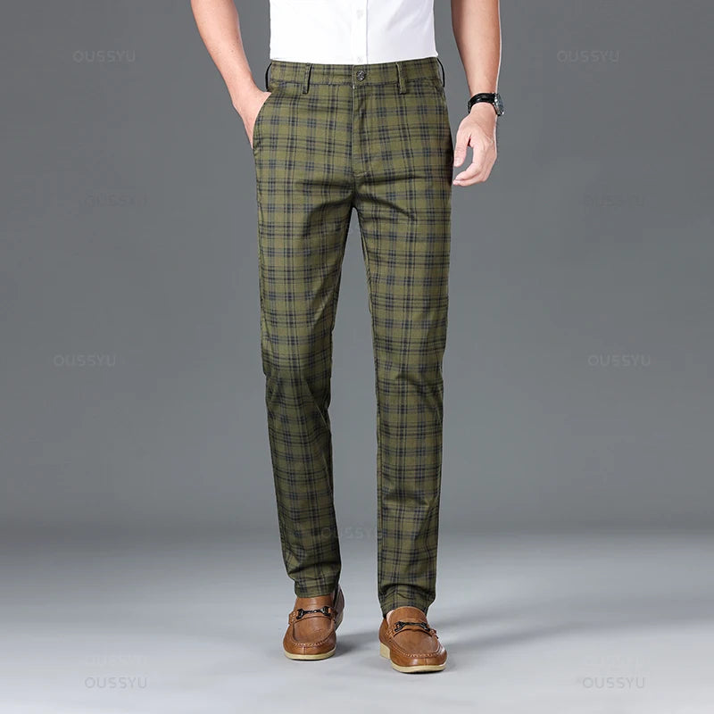 Thijs | Klassieke geruite herenpantalon in de kleur Groen voor heren in Heritage stijl geschikt voor alle seizoenen.