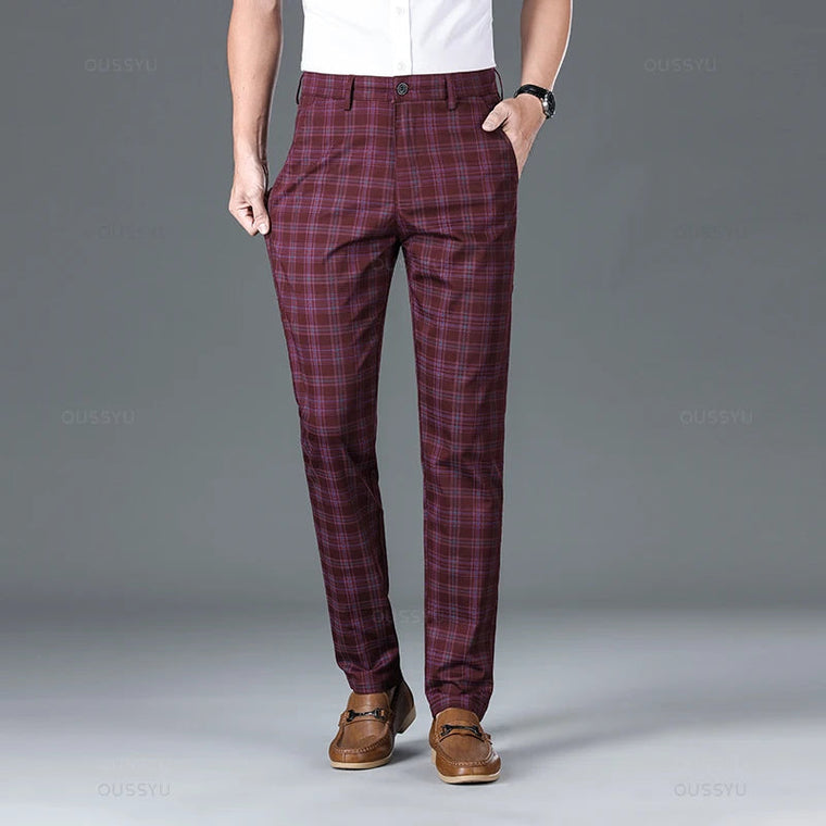 Thijs | Klassieke geruite herenpantalon in de kleur Rood voor heren in Heritage stijl geschikt voor alle seizoenen.