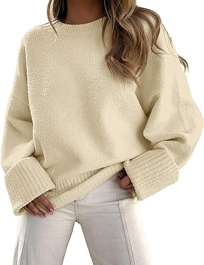 Trui met ronde hals en lange mouwen in de kleur Beige voor dames in stijl ideaal voor de herfst.