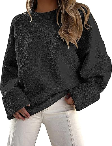 Trui met ronde hals en lange mouwen in de kleur Zwart voor dames in stijl ideaal voor de herfst.