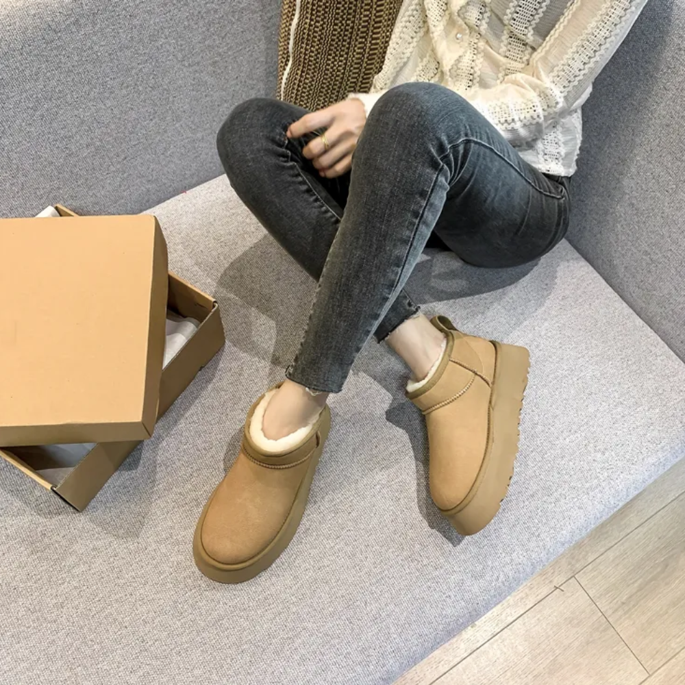 ugg_boot_beige3.png