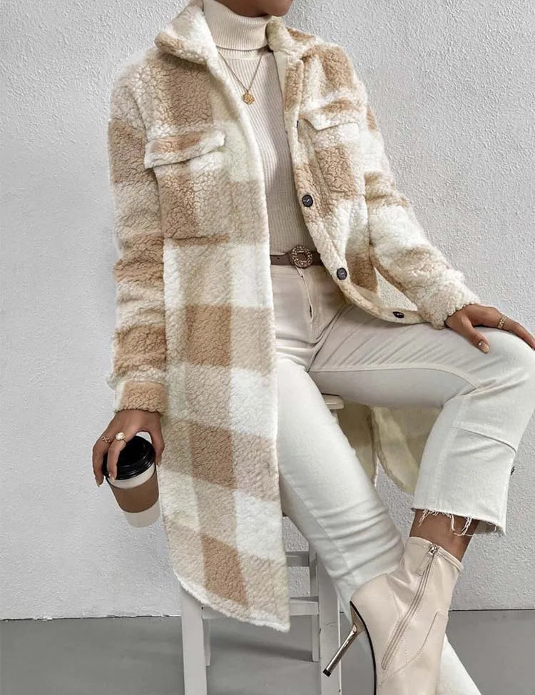 Valeria | Stijlvolle geruite teddyjas in de kleur Khaki voor dames in stijl ideaal voor de herfst.