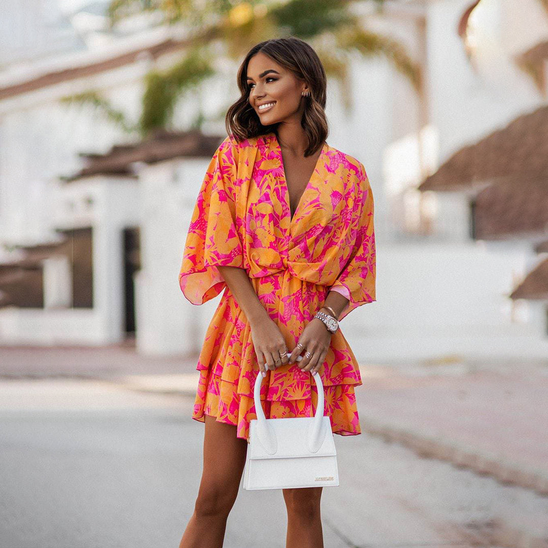 Veerle | Stijlvolle Mini Jurk in de kleur Oranje voor dames in Party stijl ideaal voor de lente.
