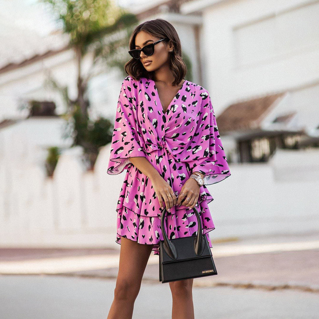 Veerle | Stijlvolle Mini Jurk in de kleur Roze voor dames in Party stijl ideaal voor de lente.