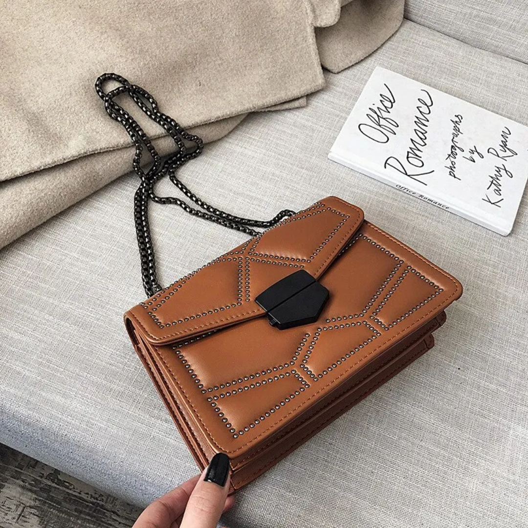 Victoria Crossbody Tas | Vintage & Luxueus in de kleur Bruin voor dames in Heritage stijl geschikt voor alle seizoenen.