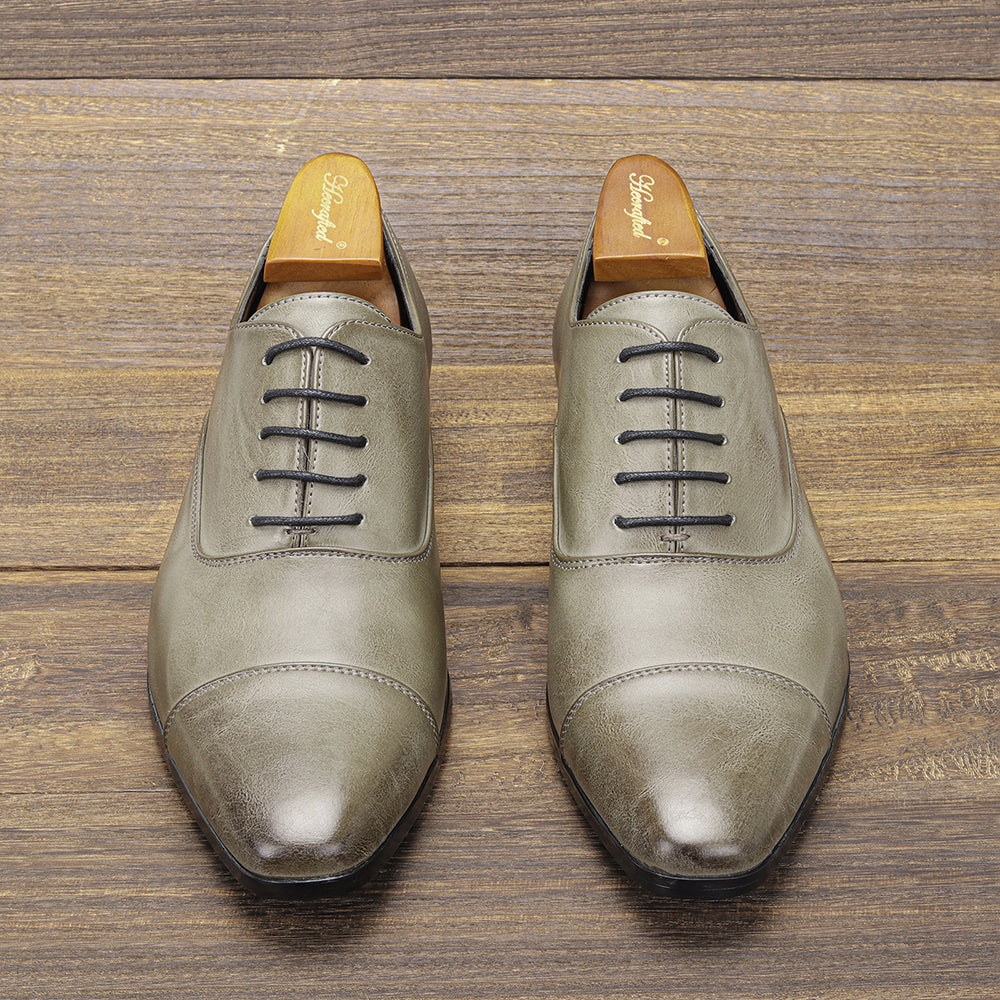 Vincenzo | Leren Italiaanse Handgemaakte Schoenen in de kleur Grijs voor heren in stijl geschikt voor alle seizoenen.