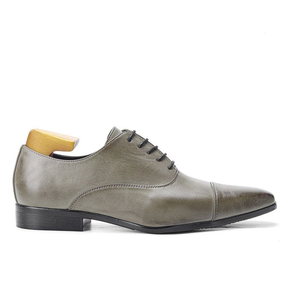 Vincenzo | Leren Italiaanse Handgemaakte Schoenen in de kleur Grijs voor heren in stijl geschikt voor alle seizoenen.