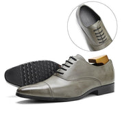 Vincenzo | Leren Italiaanse Handgemaakte Schoenen in de kleur Grijs voor heren in stijl geschikt voor alle seizoenen.