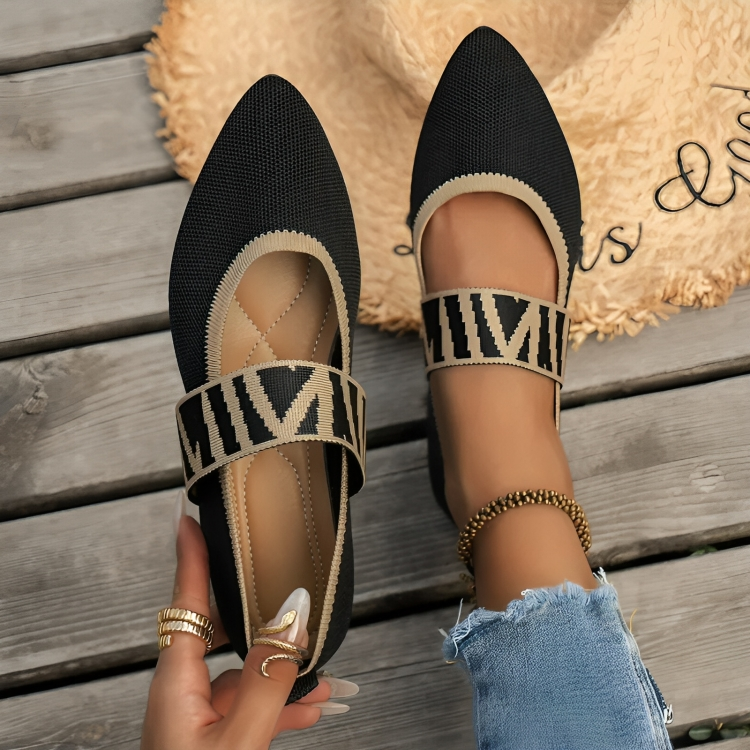Vrijetijdschoenen Ballet in de kleur Beige voor dames in stijl ideaal voor de lente.