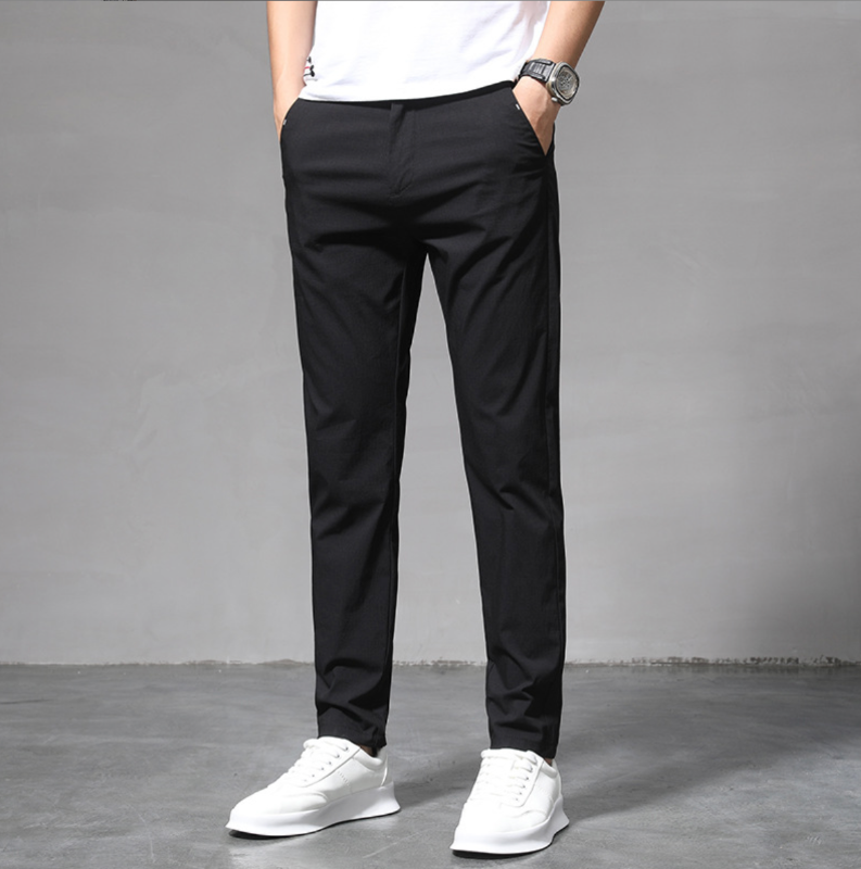 Waterafstotende Broek in de kleur Zwart voor heren in stijl geschikt voor alle seizoenen.
