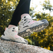 Waterdichte outdoor wandelschoenen in de kleur 36 voor dames in Outdoor stijl geschikt voor alle seizoenen.