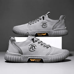 Lage sneakers met dikke zool