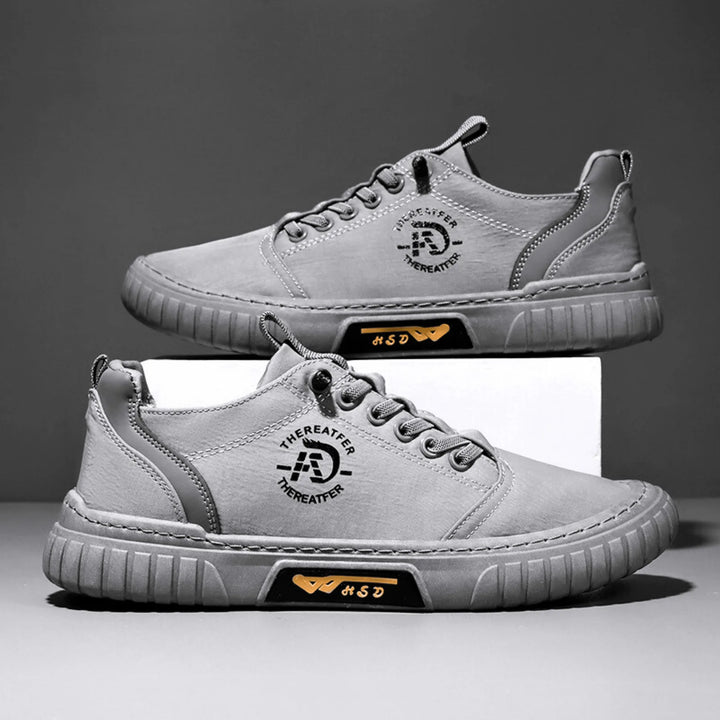 Lage sneakers met dikke zool