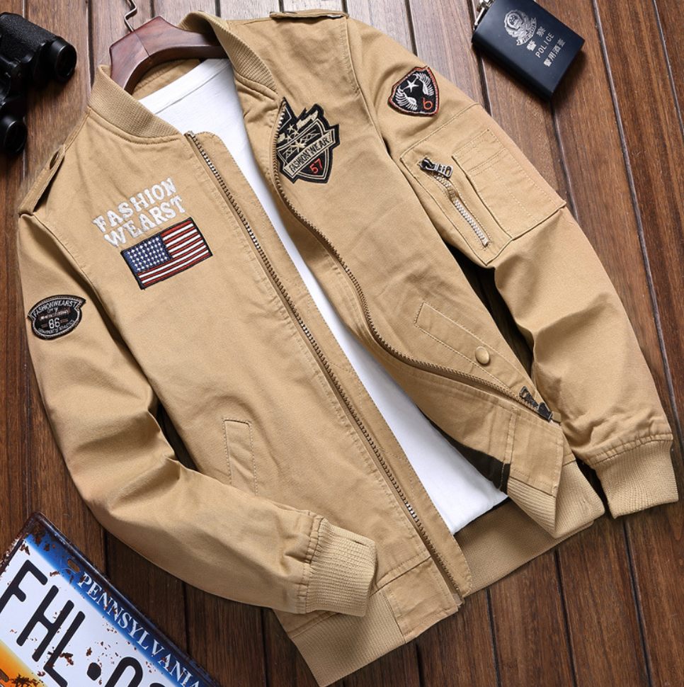 Xavier | Moderne herenjas met patches in de kleur Beige voor heren in stijl geschikt voor alle seizoenen.