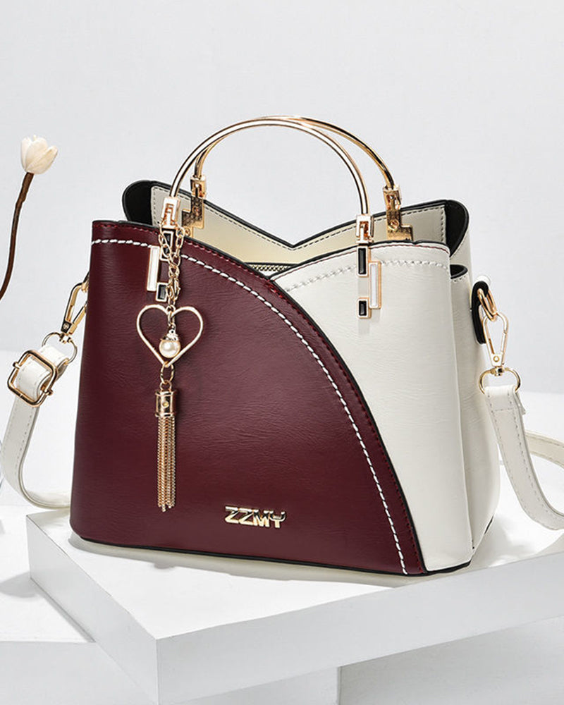 Alexandra | Tas met grote inhoud voor vrouwen in de kleur Bordeaux voor dames in stijl geschikt voor alle seizoenen.