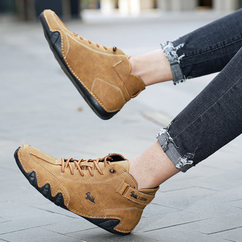 Decks | Ultra-comfortabele antislip blotevoetschoen van echt leer (Unisex) in de kleur Bruin voor dames in stijl geschikt voor alle seizoenen.