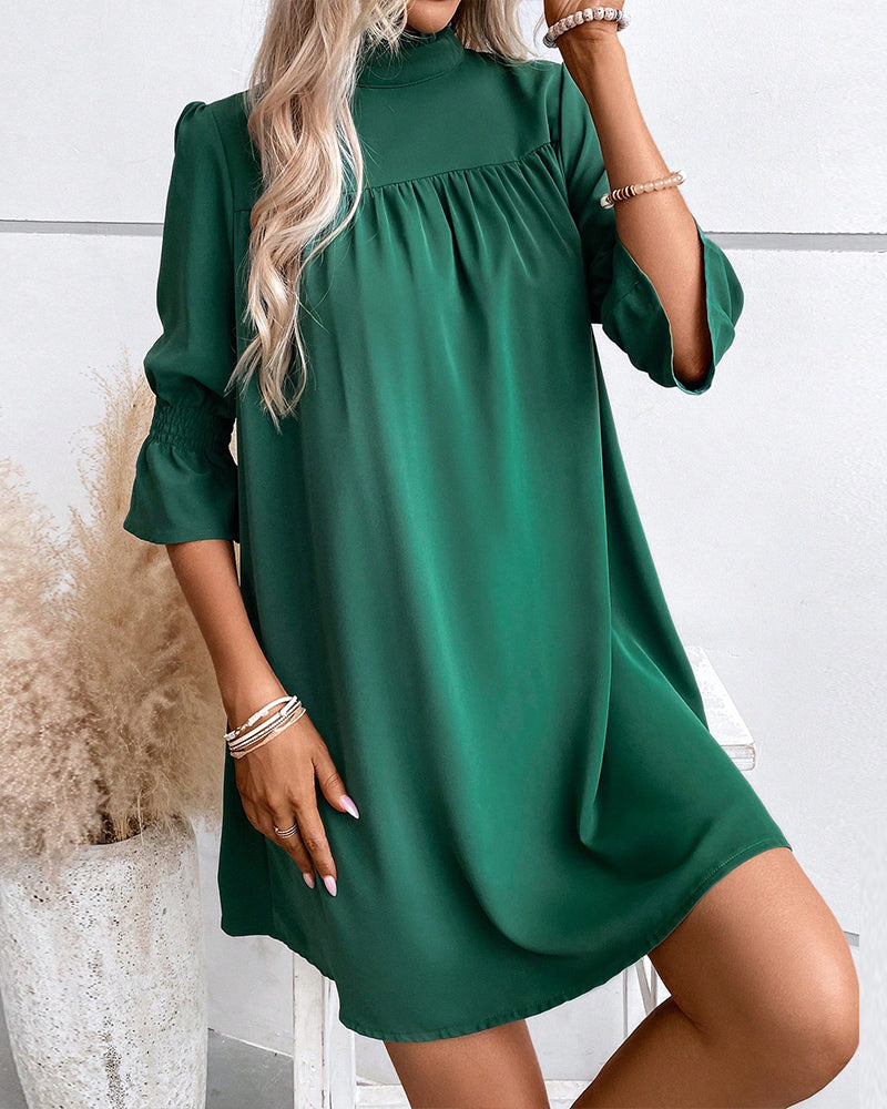 Elegante jurk met col in een effen kleur in de kleur Groen voor dames in stijl ideaal voor de herfst.