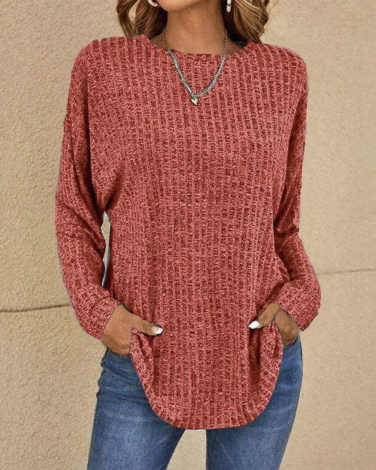 Eleonora | Top met ronde hals en lange mouwen in de kleur Rood voor dames in stijl ideaal voor de herfst.