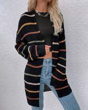 Gestreept vest met verlaagde schouder in de kleur Zwart voor dames in stijl ideaal voor de herfst.