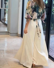 Damesset met bloemenprint top en wijde broek