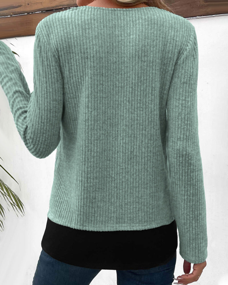 Meerlagige Top met lange mouwen in de kleur Grijs voor dames in stijl ideaal voor de herfst.